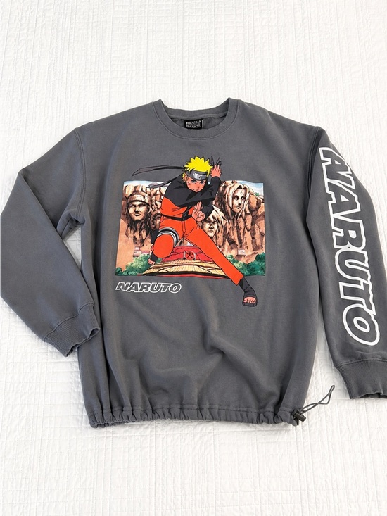 Boxlunch Tops - Naruto Crewneck Sweatshirt Small Gray Anime
